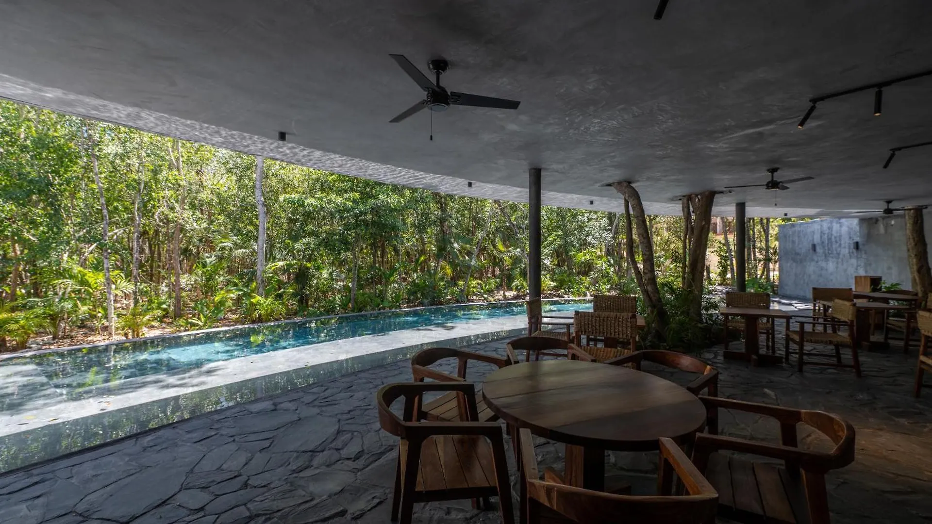4Br Stunning Condo In Tulums Heart By Solmar Rentals