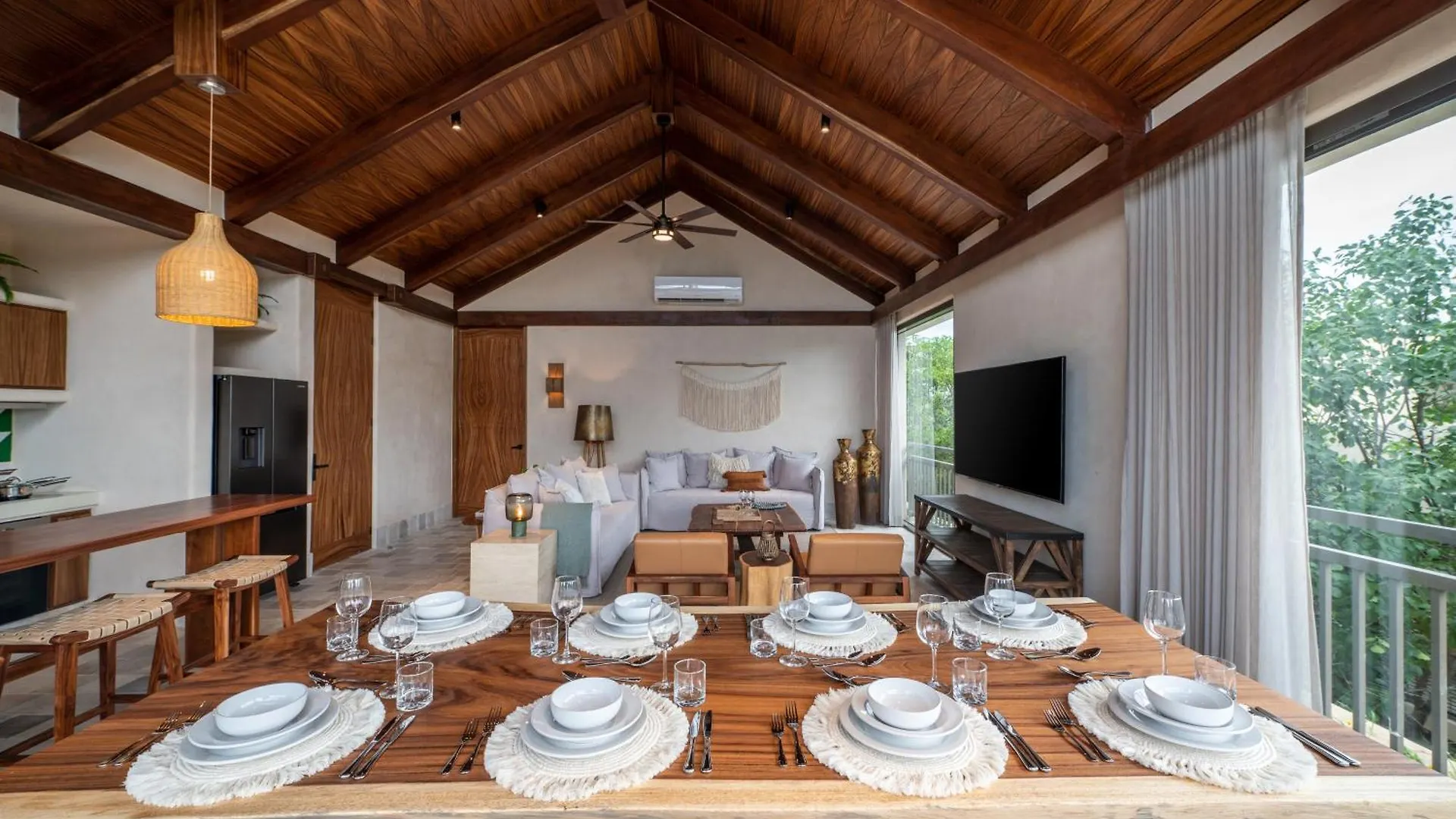 4Br Stunning Condo In Tulums Heart By Solmar Rentals 0*, Tulum Messico